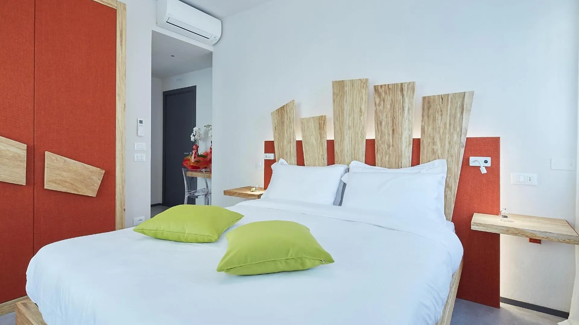 לינה וארוחת בוקר ארצו Via Roma 25 Bed&Breakfast
