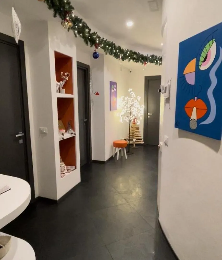 ארצו Via Roma 25 Bed&Breakfast 0*,
