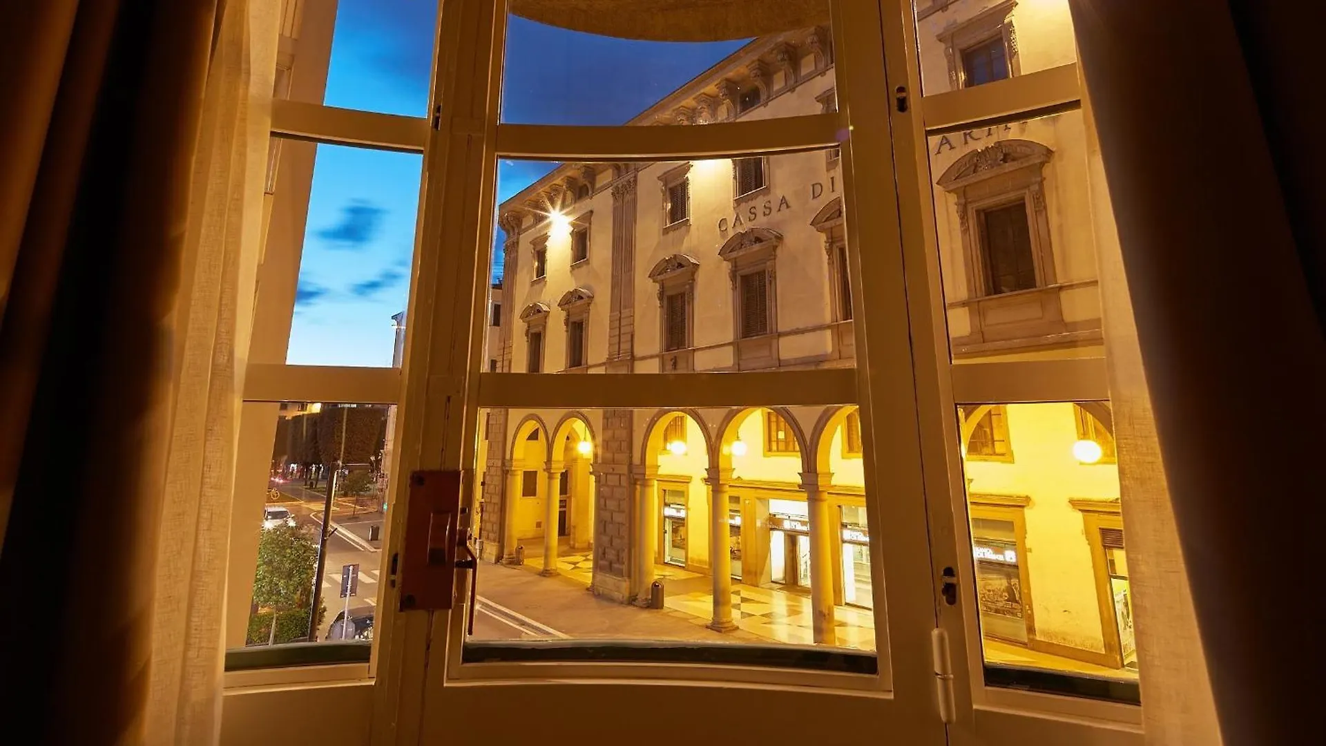 أريتسو Via Roma 25 Bed&Breakfast 0*,  إيطاليا